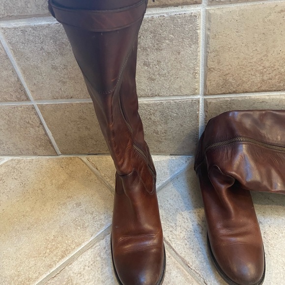 Frye size 9 saddle brown leather boots Mia style - Picture 5 of 6